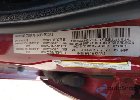 2014 Fiat 500L Lounge z USA, uszkodzony, nr VIN ZFBCFACH4EZ021328